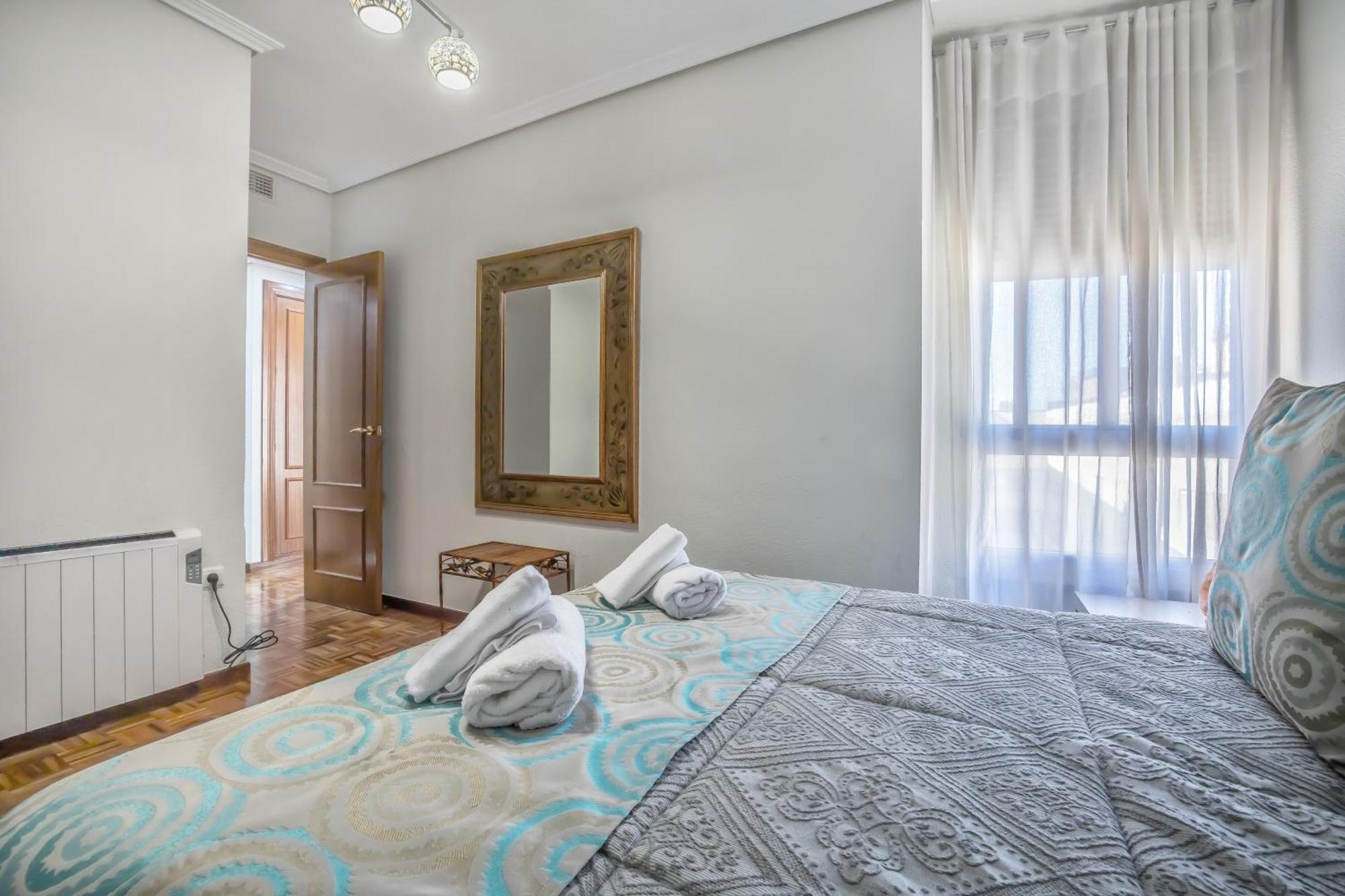 Apartamento Esmeralda & Centro & Parking Cordoba Exterior photo